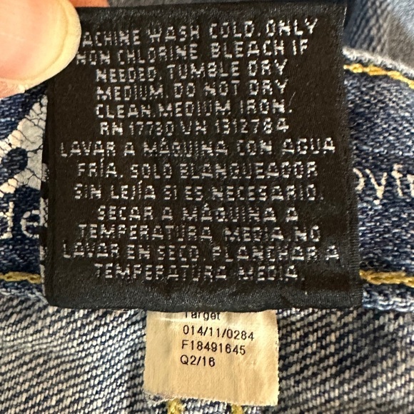 Mossimo Boyfriend Women’s Distressed Raw Hem stretch Jeans sz 4 27 - Picture 4 of 4